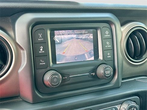 Used 2020 Jeep Gladiator Sport w/ Quick Order Package 24S image 13