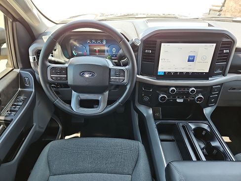 Used 2025 Ford F150 XLT w/ Equipment Group 301A Standard AWD/4WD image 9