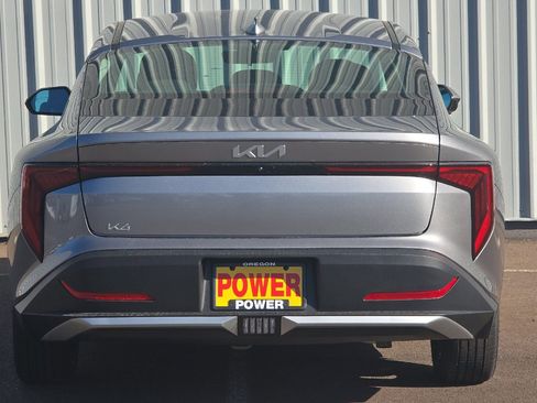 New 2026 Kia K4 LXS image 6