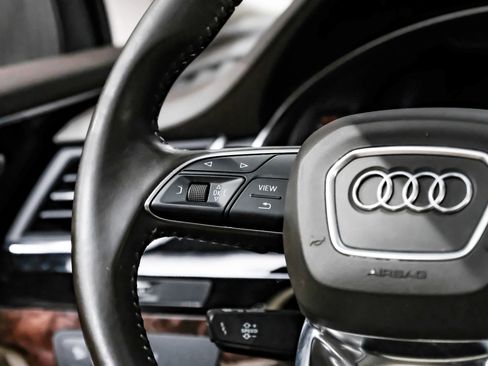 Used 2019 Audi Q7 3.0T Premium Plus w/ Premium Plus Package image 23
