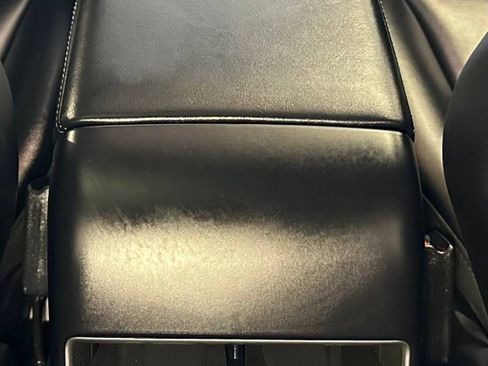 Used 2023 Tesla Model Y Performance image 36