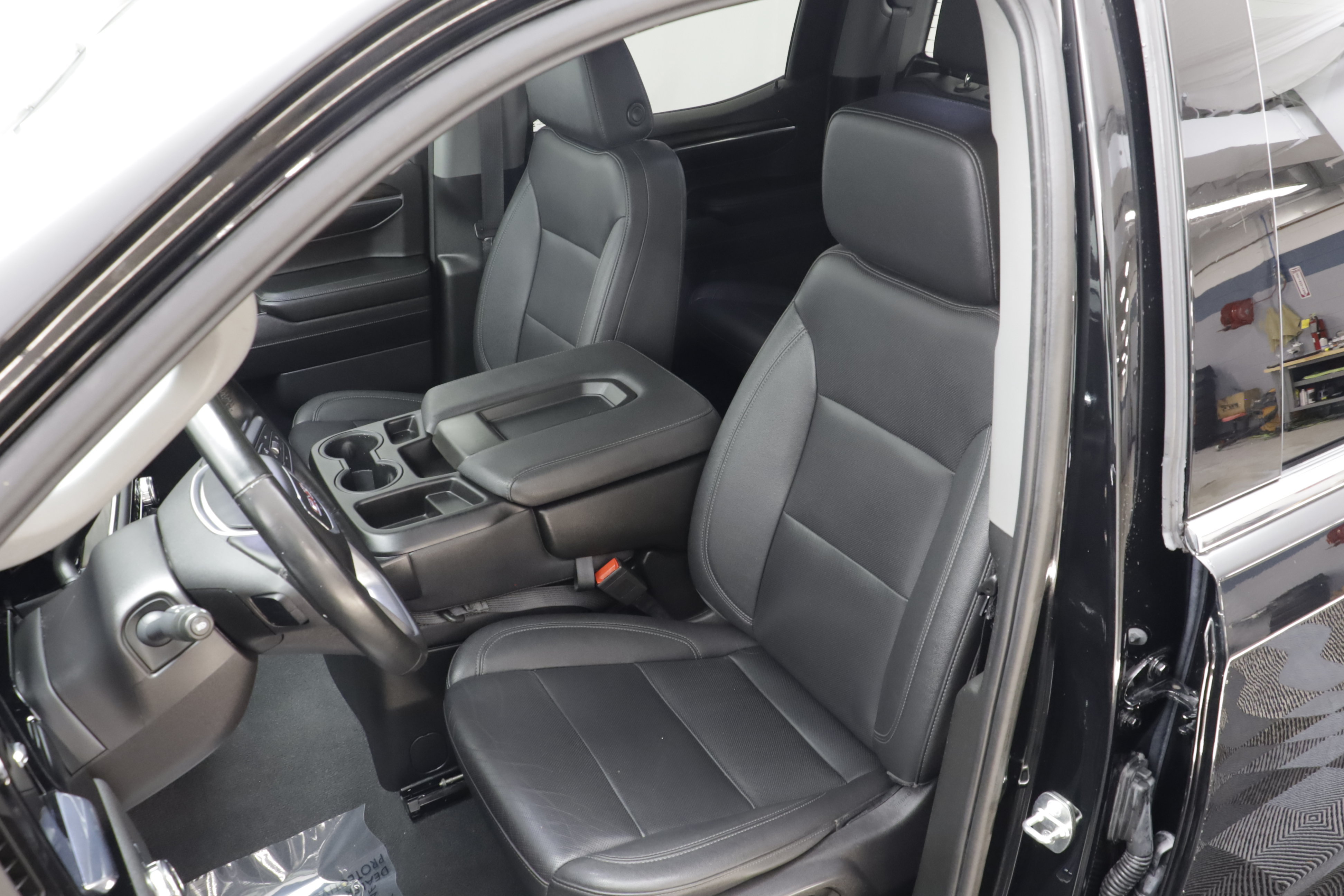 Used 2024 GMC Sierra 1500 SLT AWD/4WD image 15