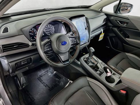 Certified 2025 Subaru Crosstrek 2.5i Limited w/ Popular Package #3A AWD/4WD image 9