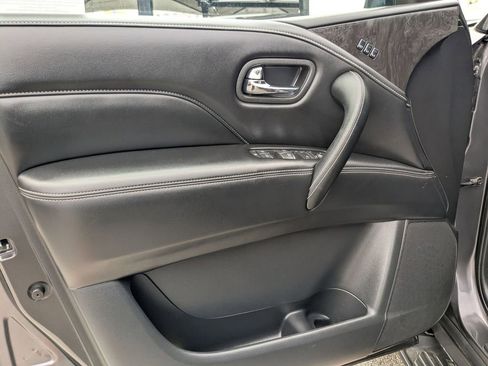 Used 2024 INFINITI QX80 Luxe image 13