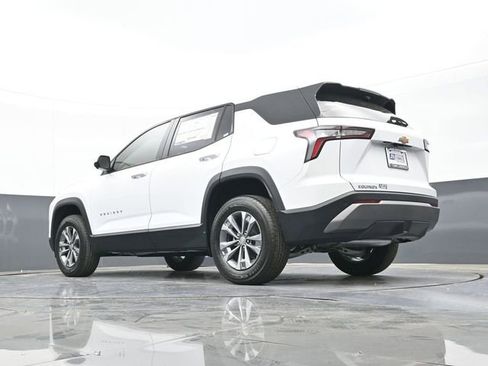 New 2026 Chevrolet Equinox LT w/ Safety and Technology Package FWD image 49