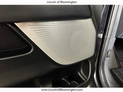 Used 2023 Lincoln Navigator L Reserve w/ Equipment Group 201A image 20