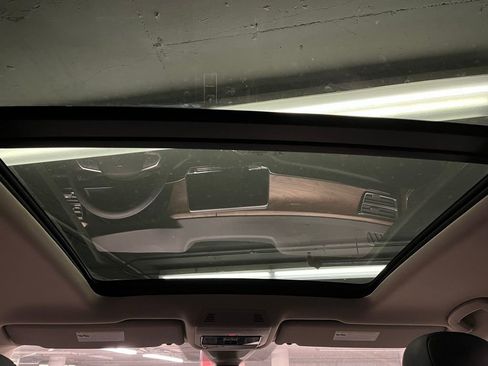 New 2026 Volkswagen Atlas SE image 10