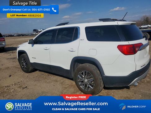 Used 2017 GMC Acadia SLT FWD image 3