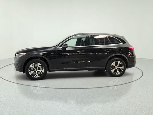 Used 2025 Mercedes-Benz GLC 350e 4MATIC image 8