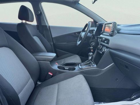 Used 2020 Hyundai Kona SE FWD image 22