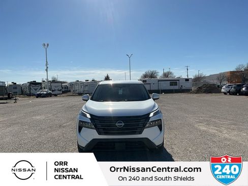 New 2026 Nissan Rogue SV FWD image 2