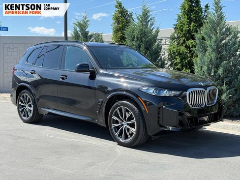 Used 2026 BMW X5 xDrive40i w/ M Sport Package AWD/4WD image 10