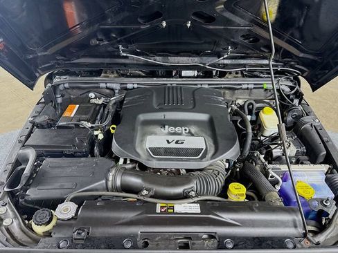 Used 2015 Jeep Wrangler Sport w/ Quick Order Package 24S image 24