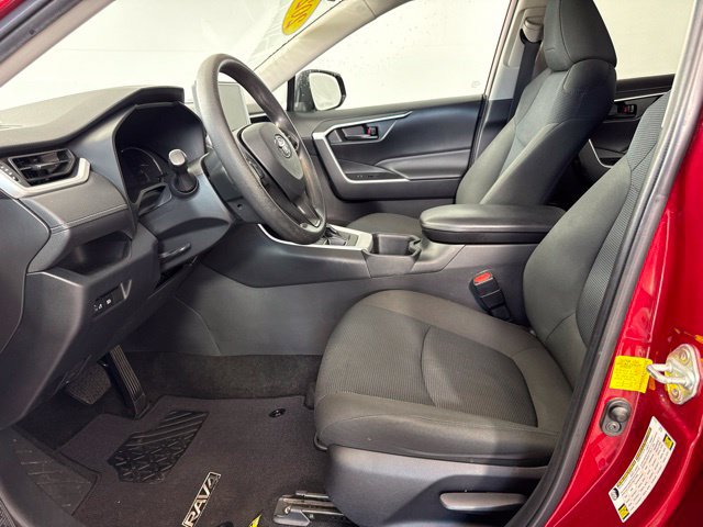 Used 2023 Toyota RAV4 LE AWD/4WD image 13
