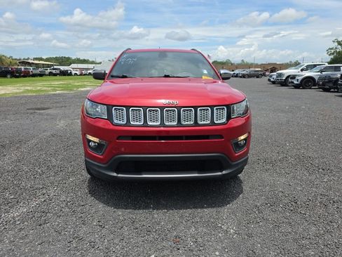 Used 2021 Jeep Compass Latitude w/ Sun and Sound Group AWD/4WD image 7