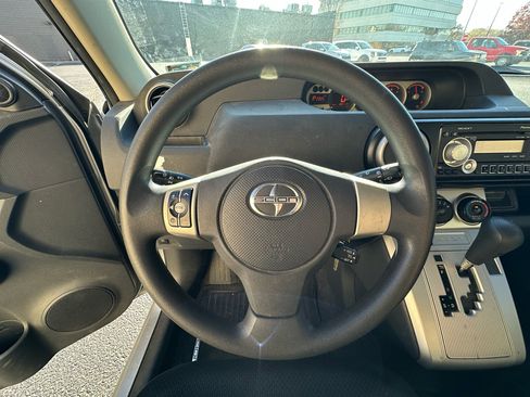 Used 2010 Scion xB image 14