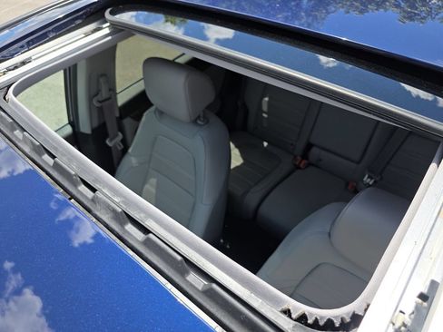 Used 2022 Honda CR-V EX-L image 16