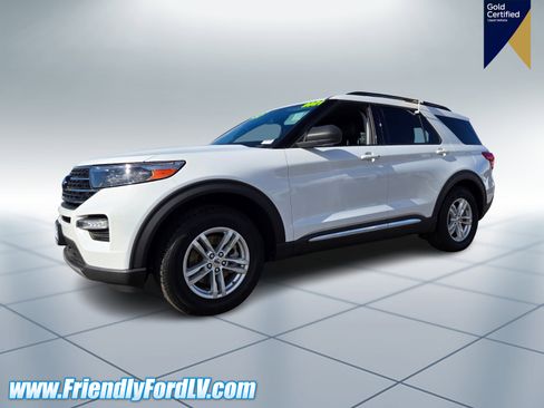 Certified 2021 Ford Explorer XLT w/ Equipment Group 202A image 2