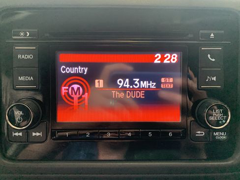 Used 2022 Honda HR-V LX image 19