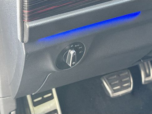 Used 2024 Volkswagen Jetta GLI Autobahn w/ GLI Black Package image 10