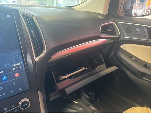 Used 2022 Ford Edge SEL w/ Cargo Accessory Package AWD/4WD image 26
