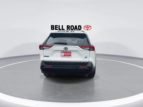Certified 2025 Toyota RAV4 SE image 7