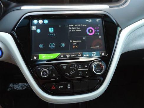 Used 2021 Chevrolet Bolt LT FWD image 19