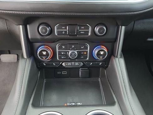 Used 2023 Chevrolet Tahoe LT image 17