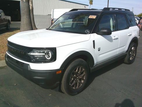 Used 2026 Ford Bronco Sport Big Bend w/ Bronze Package AWD/4WD image 3