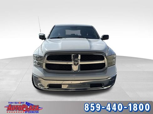 Used 2016 RAM 1500 Classic SLT AWD/4WD image 9