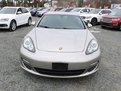 Used 2011 Porsche Panamera image 3