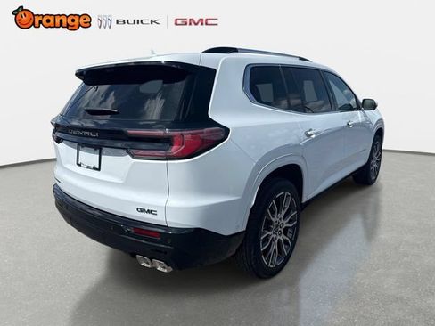 New 2026 GMC Acadia Denali Ultimate FWD image 3