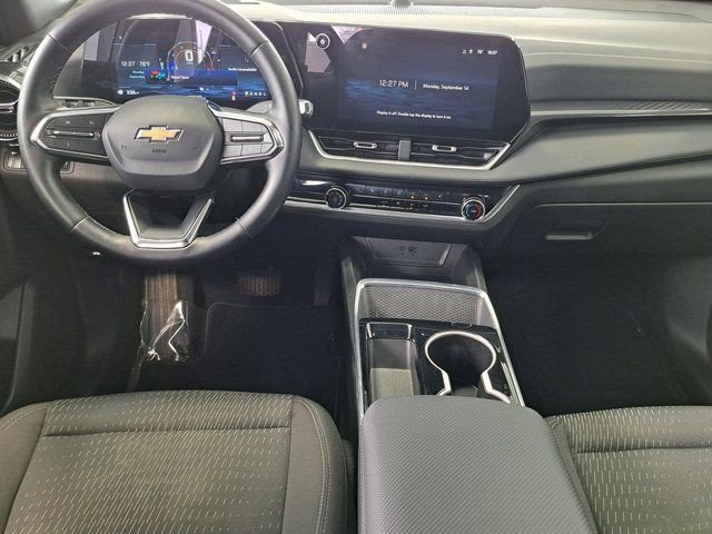 Used 2025 Chevrolet Equinox LT FWD image 26
