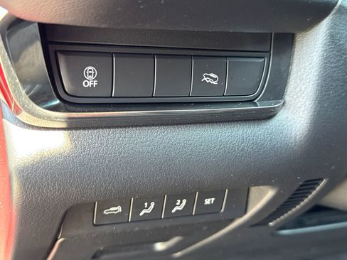 Used 2023 MAZDA CX-30 AWD 2.5 S w/ Premium Package image 17