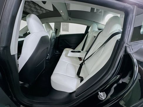 Used 2023 Tesla Model 3 Standard Range image 27