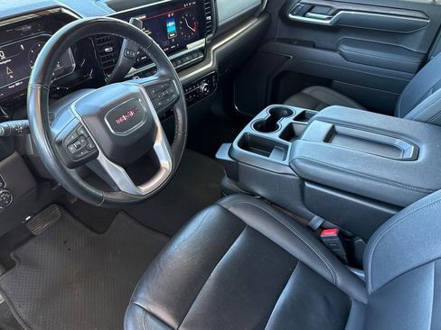Used 2025 GMC Sierra 1500 SLT RWD image 5