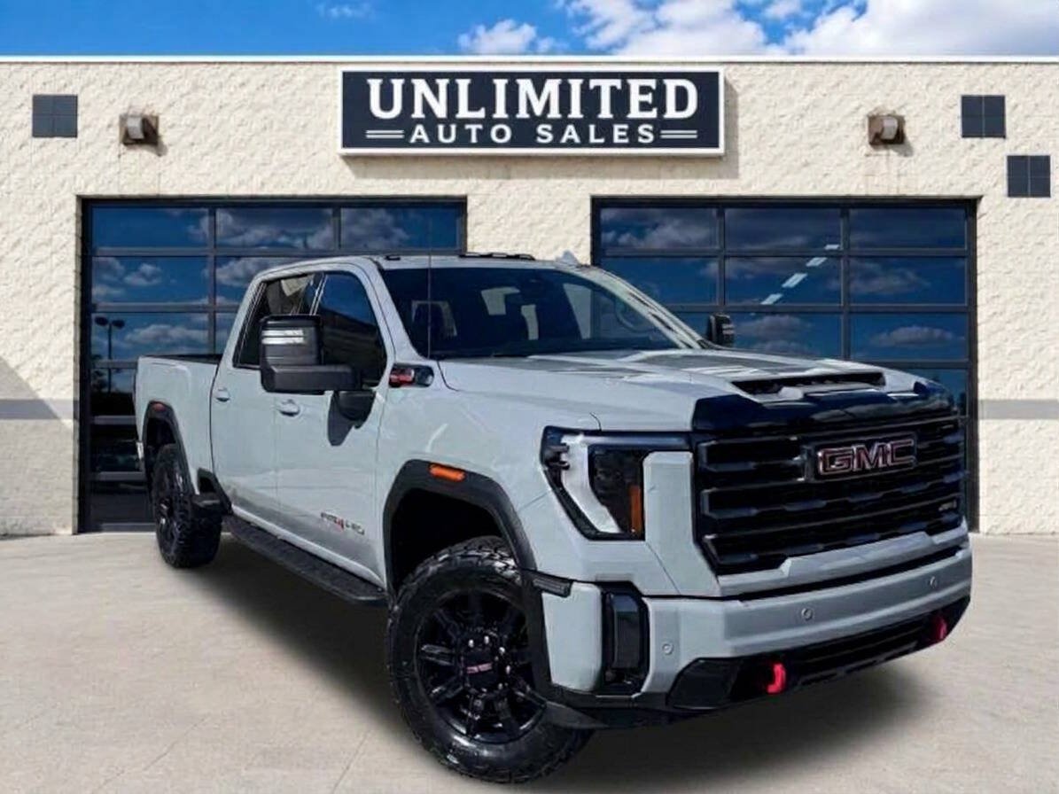 Used 2024 GMC Sierra 2500 AT4 w/ AT4 Premium Plus Package AWD/4WD image 1