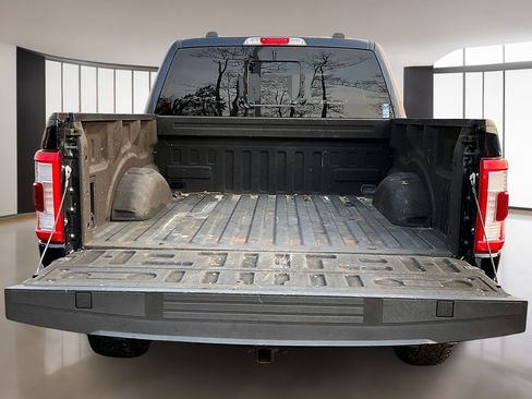 Used 2022 Ford F150 Lariat image 7