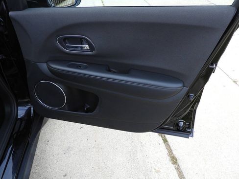 Used 2022 Honda HR-V EX image 35