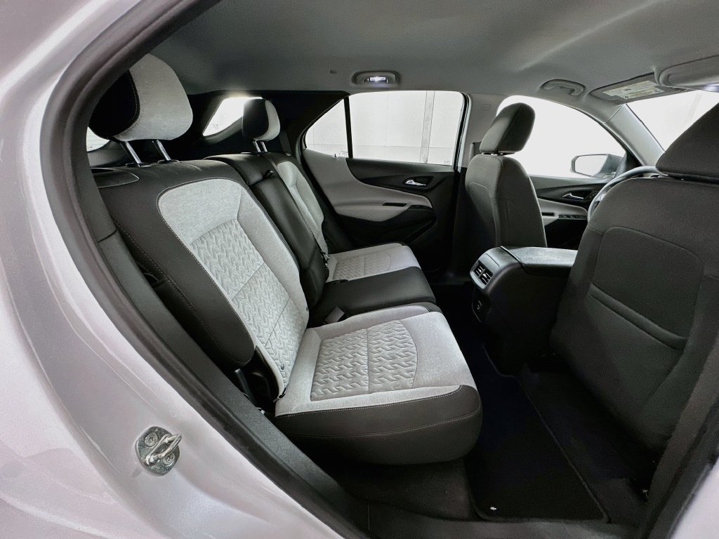 Used 2022 Chevrolet Equinox LS w/ LS Convenience Package FWD image 26