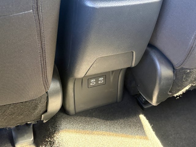 Certified 2024 Toyota Prius LE FWD image 24
