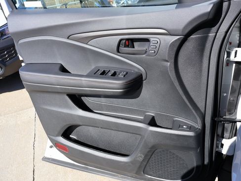 New 2025 Honda Ridgeline TrailSport image 32