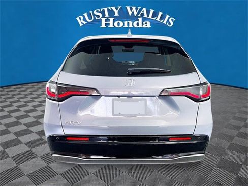 New 2026 Honda HR-V EX-L image 3