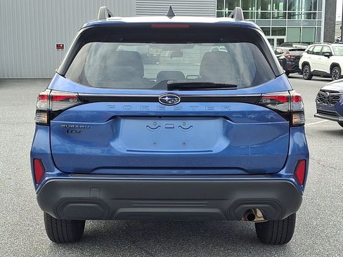 Used 2026 Subaru Forester AWD/4WD image 5