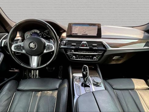 Used 2018 BMW 540i RWD image 7