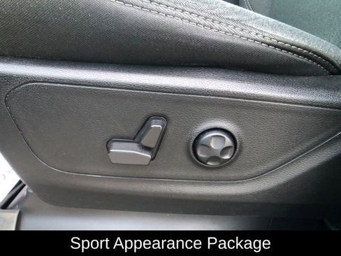 Used 2021 RAM 1500 Big Horn image 12