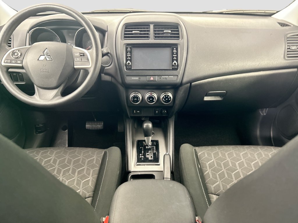 Used 2024 Mitsubishi Outlander Sport ES AWD/4WD image 13