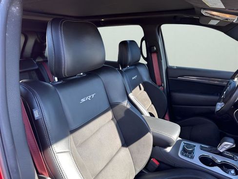 Certified 2019 Jeep Grand Cherokee SRT w/ Trailer Tow Group IV image 15