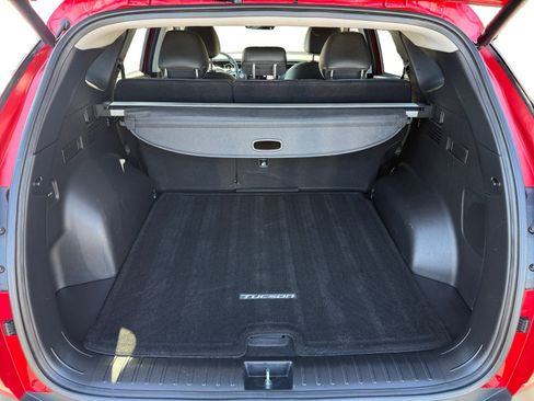 Certified 2022 Hyundai Tucson Limited FWD image 17