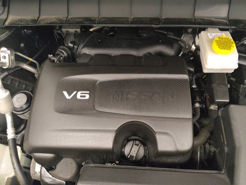 Used 2022 Nissan Pathfinder S AWD/4WD image 30